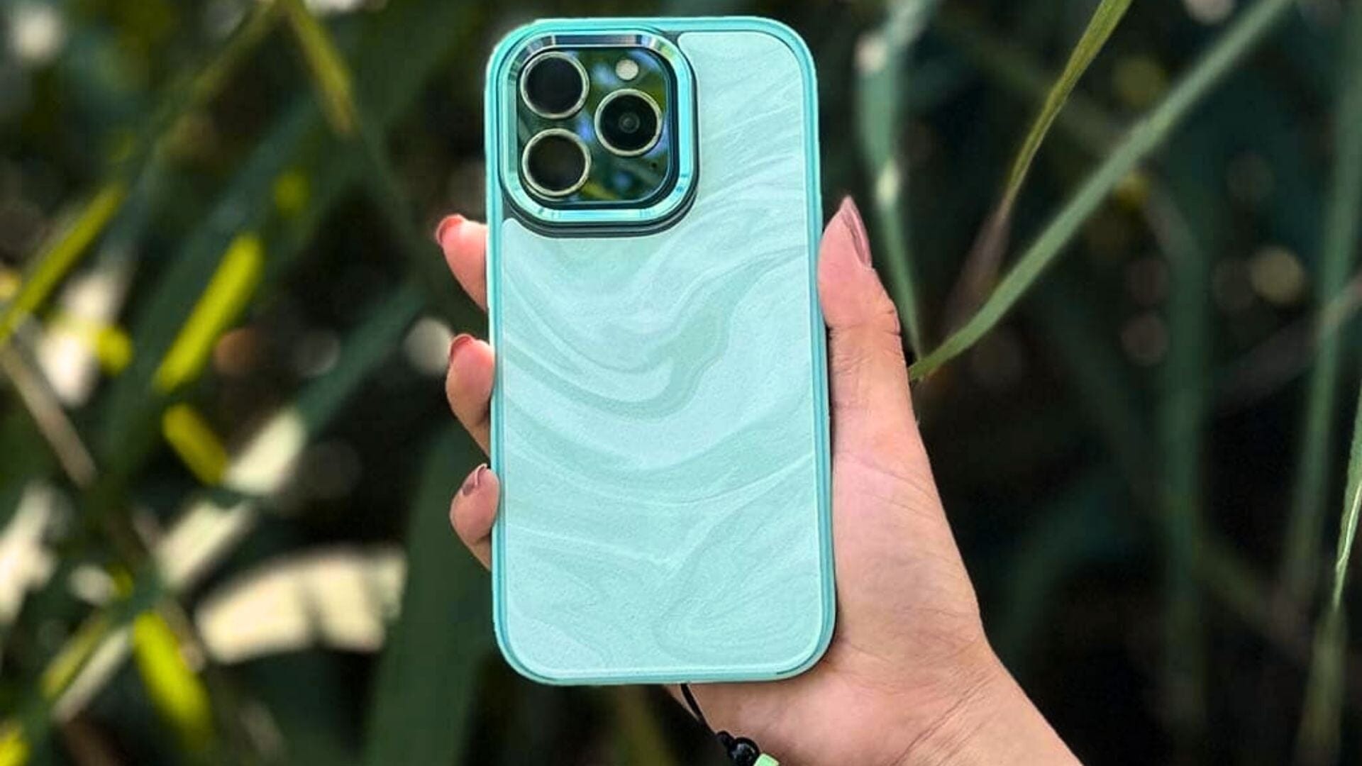 thin phone case Magnetic iPhone 16 Plus Slim Case