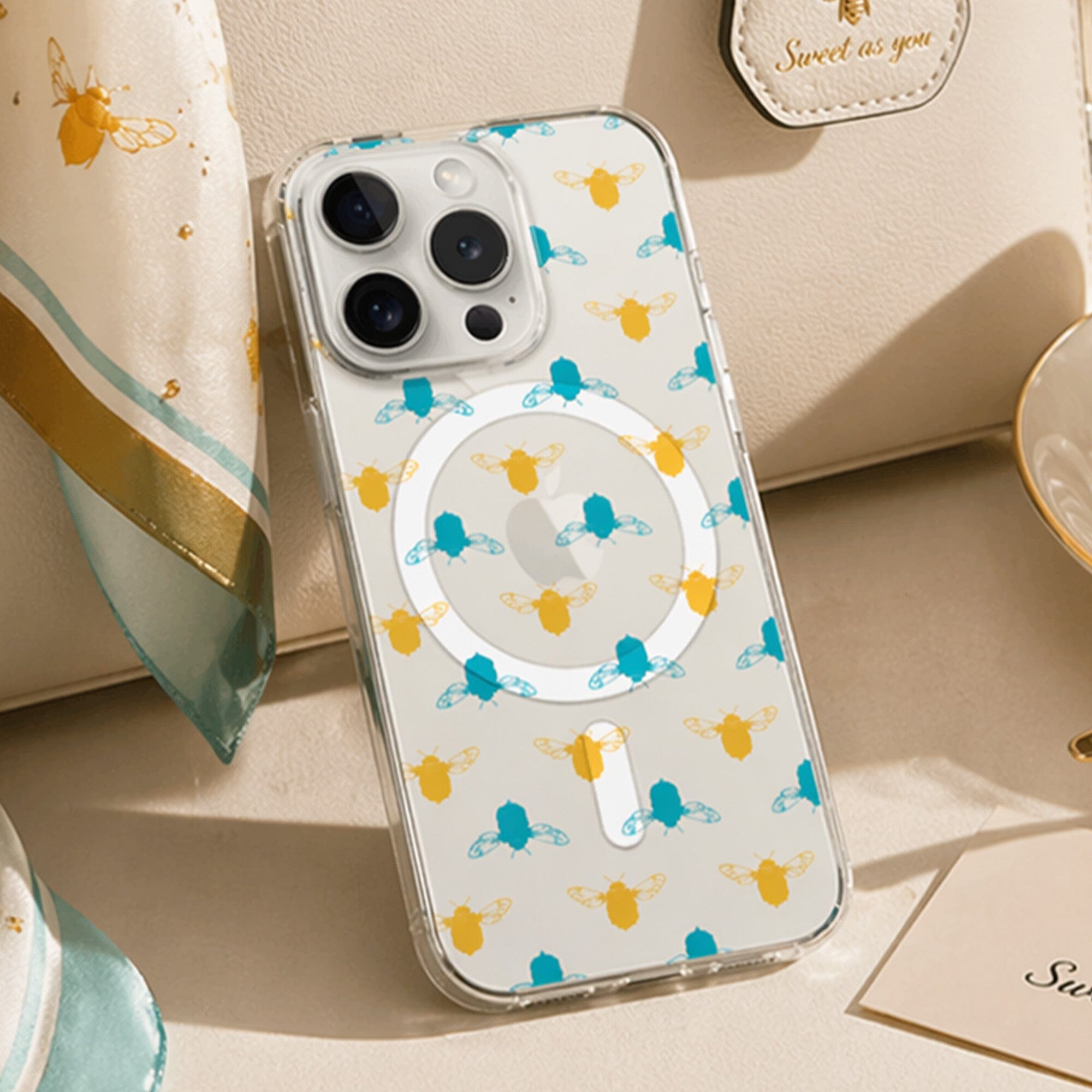 iPhone 15 Pro Max Clear Case - Blue and Yellow Bumble Design