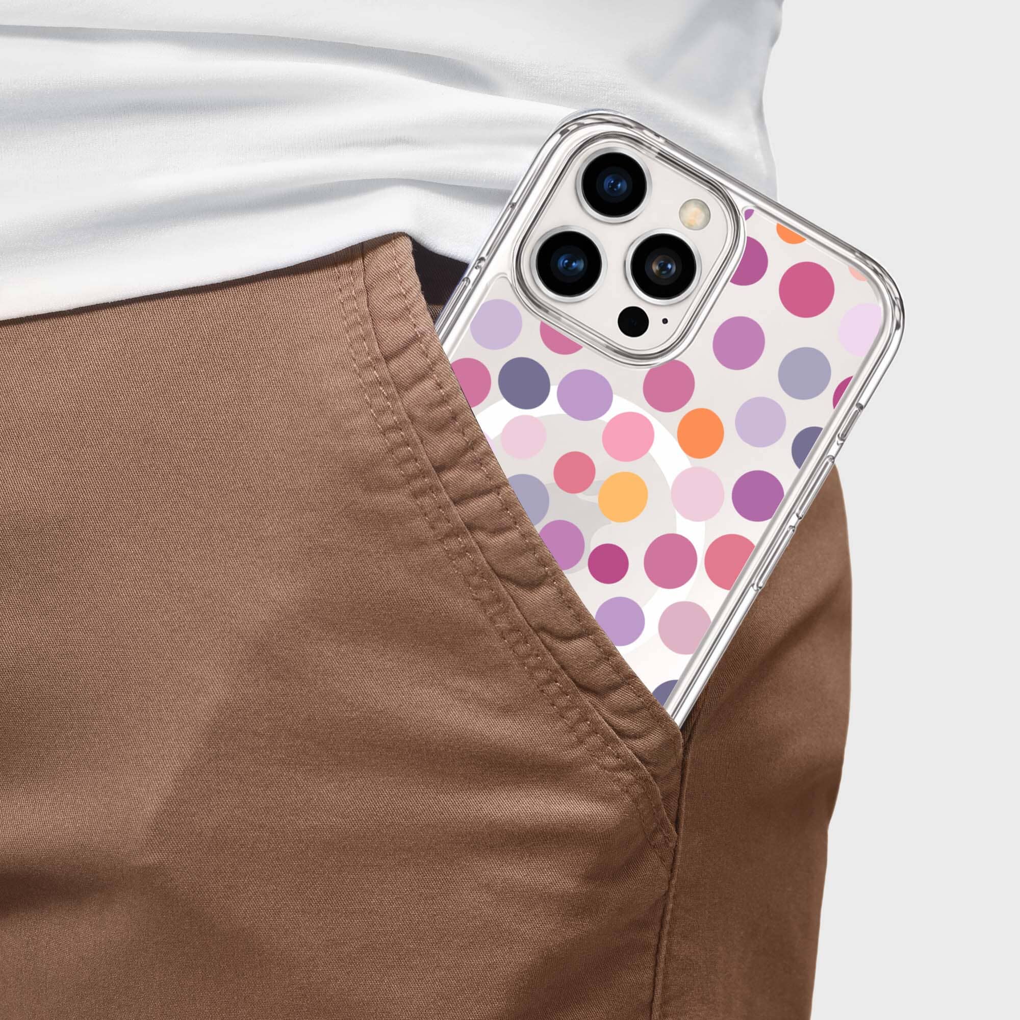 MagSafe iPhone 16 Pro Purple Polka Dots Clear Case