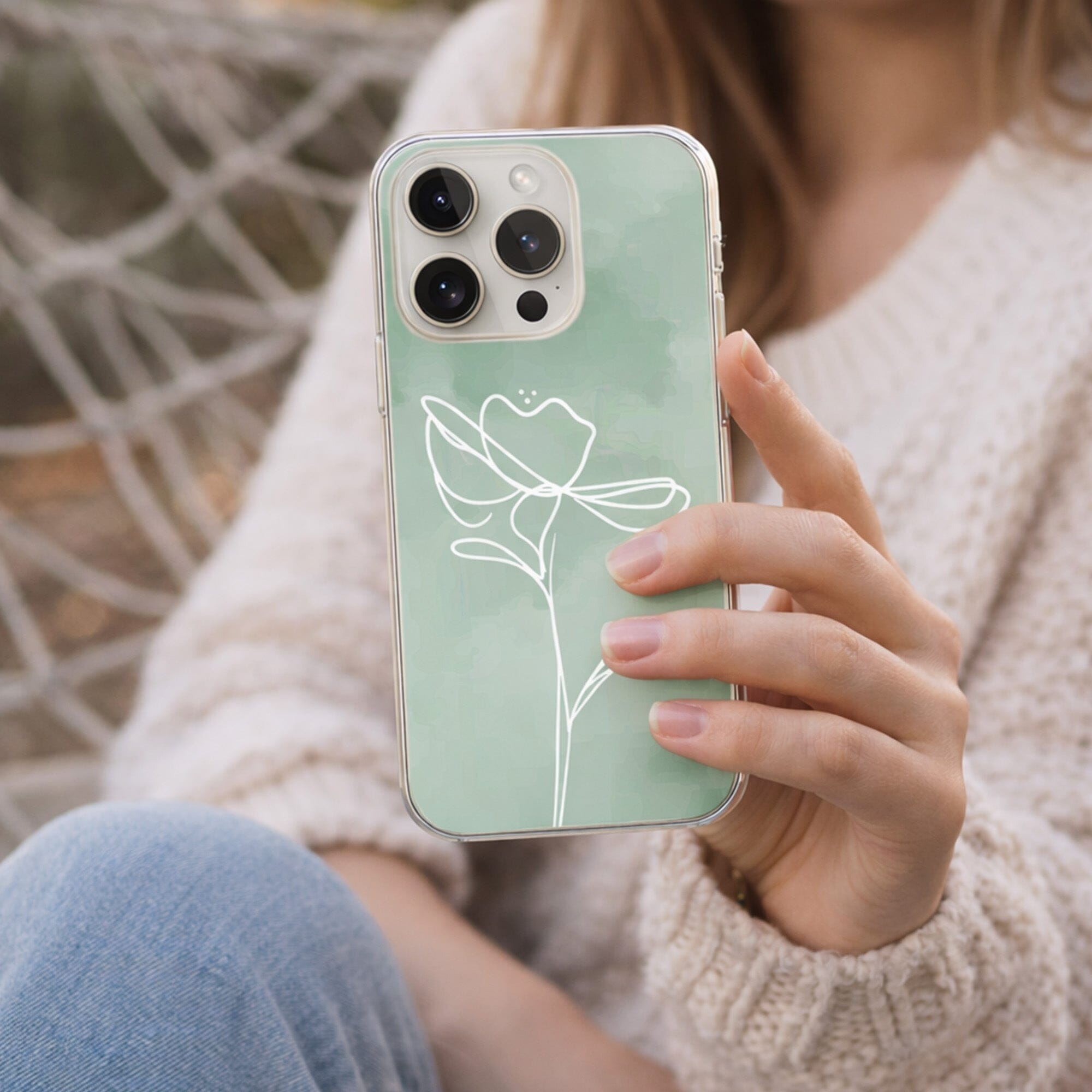 iPhone 15 Pro Case With MagSafe - Green Flower