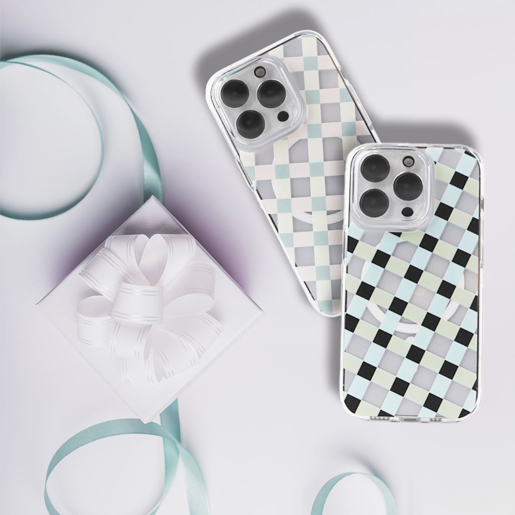 iPhone 15 Pro Max Clear Case - Light Lattice Design