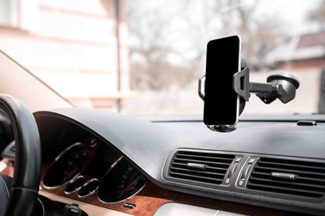 Flexible Phone Mount - Keeping Your Phone Accessible While You Drive