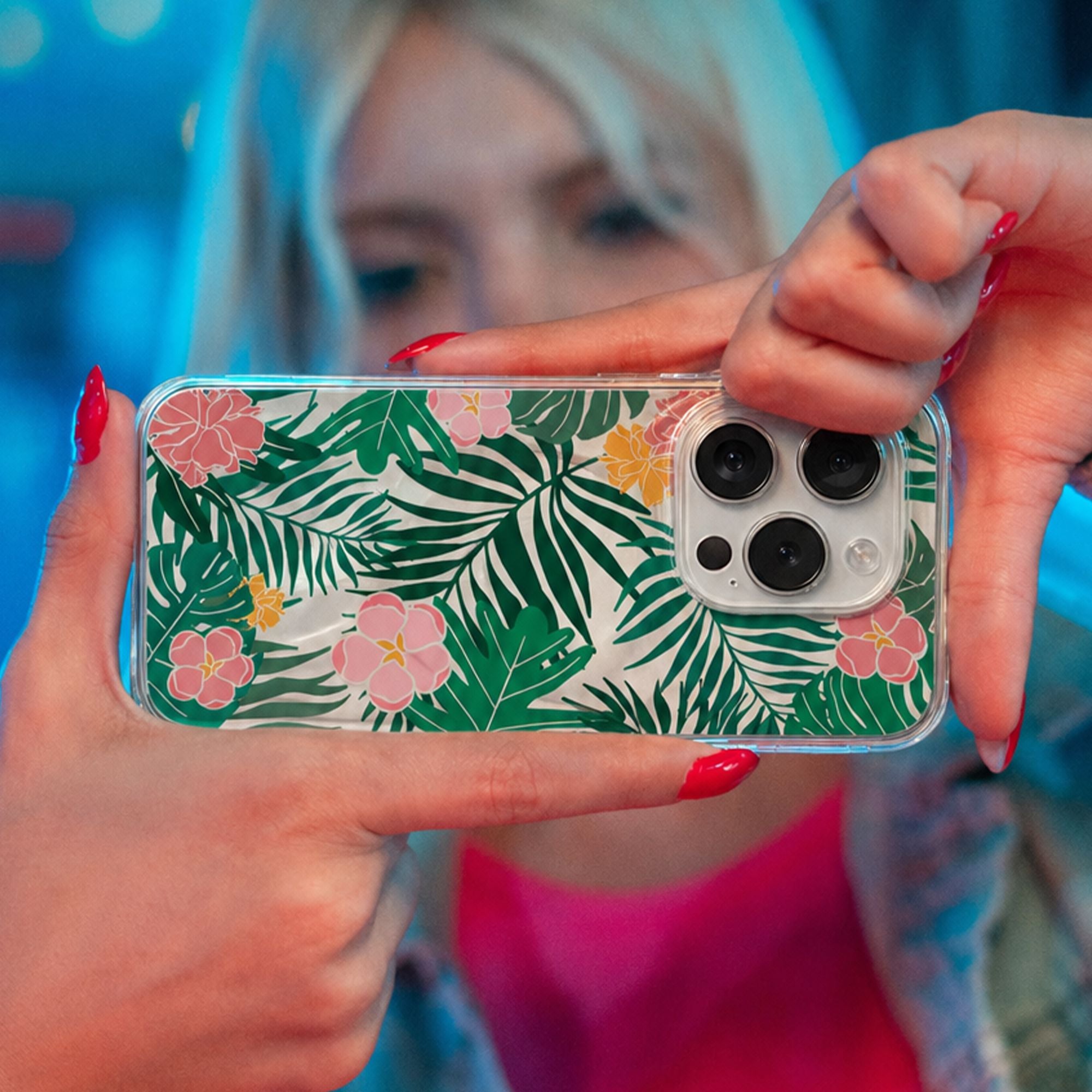 iPhone 15 Pro Max Case With MagSafe - Wild Flower