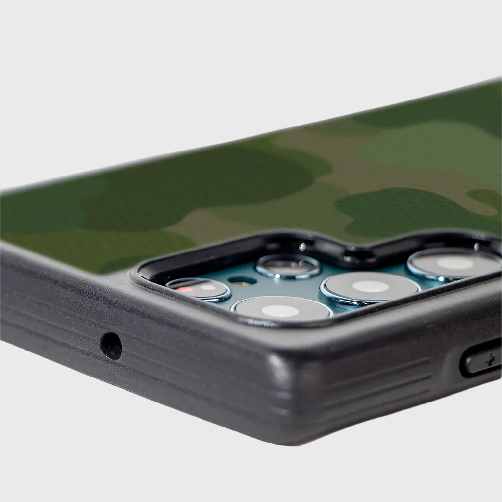 Green Samsung Galaxy S22 Ultra Camo Case