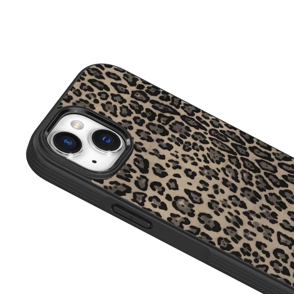 iPhone 15 Case With MagSafe - Leopard