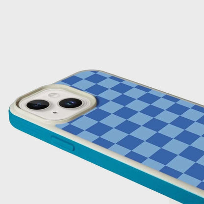 MagSafe iPhone 13 Blue Checkerboard Print Case