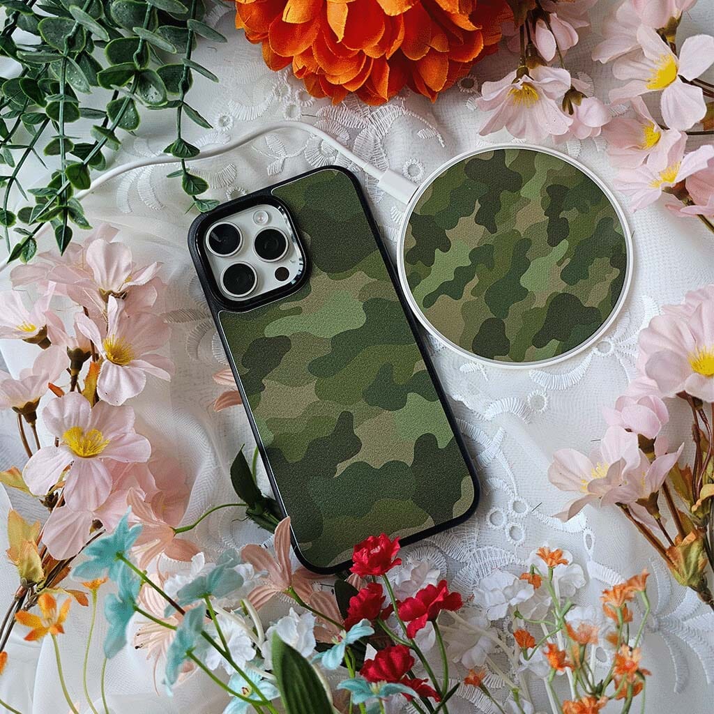 iPhone 15 Pro Case With MagSafe - Green Camo