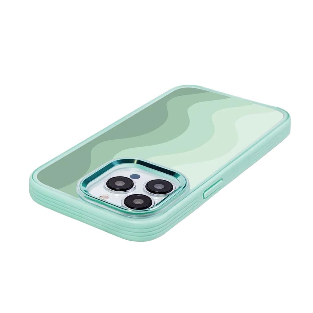 MagSafe iPhone 14 Pro Max Green Wave Case