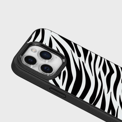 iPhone 15 Pro Case With MagSafe - Zebra