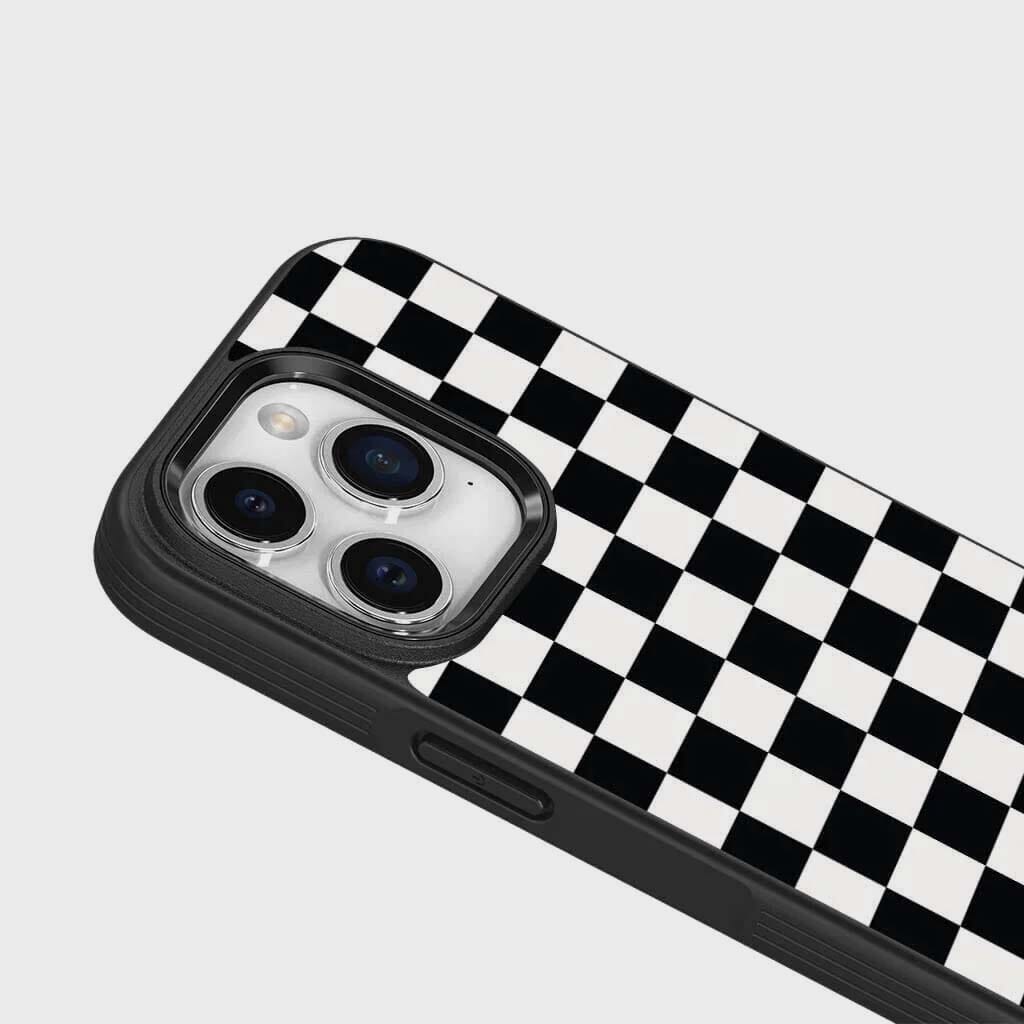 iPhone 15 Pro Max Case With MagSafe - Black Checkerboard