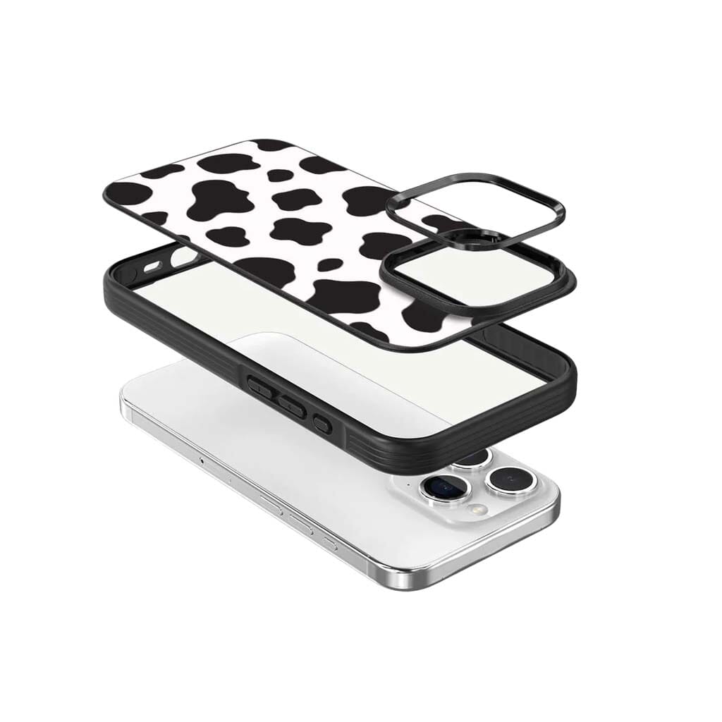 iPhone 15 Pro Case With MagSafe - Black Cow
