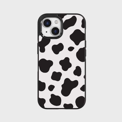 iPhone 15 Case With MagSafe - Black Cow Print