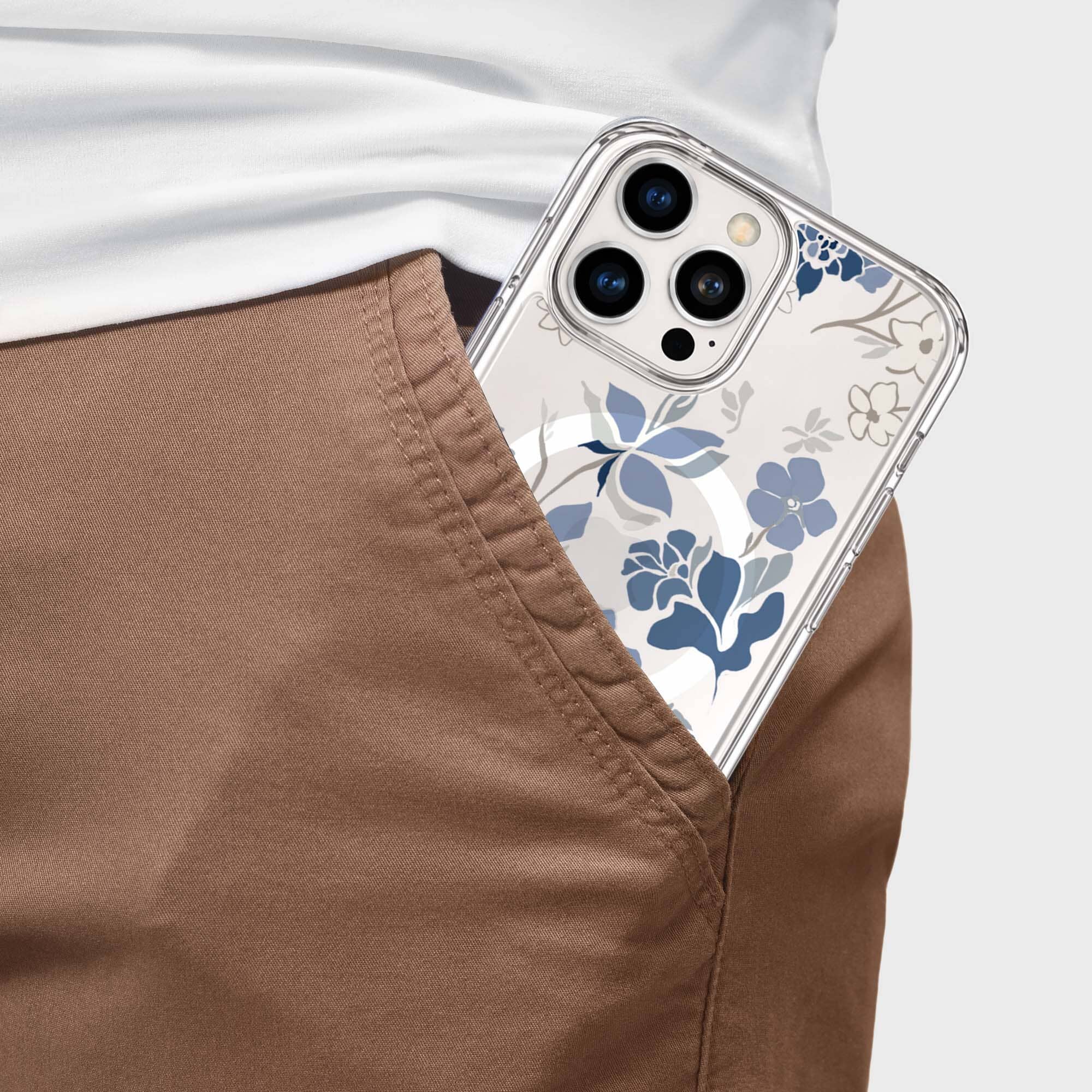 MagSafe iPhone 16 Pro Blue Pattern Clear Case