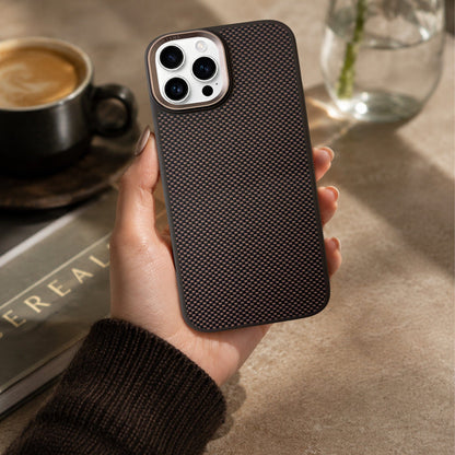 iPhone 16 Pro Max Aramid Fiber Weave Pattern Case
