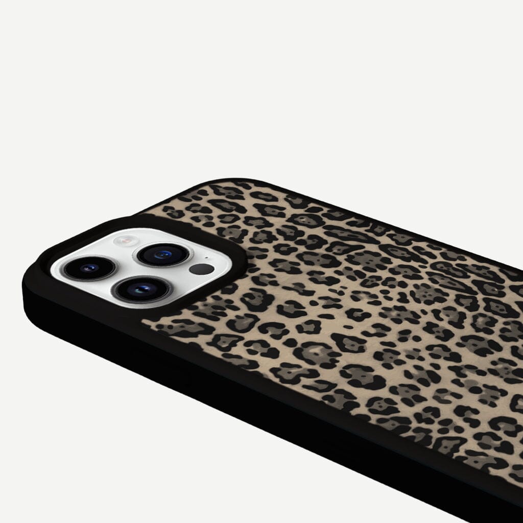 MagSafe iPhone 13 Pro Leopard Case