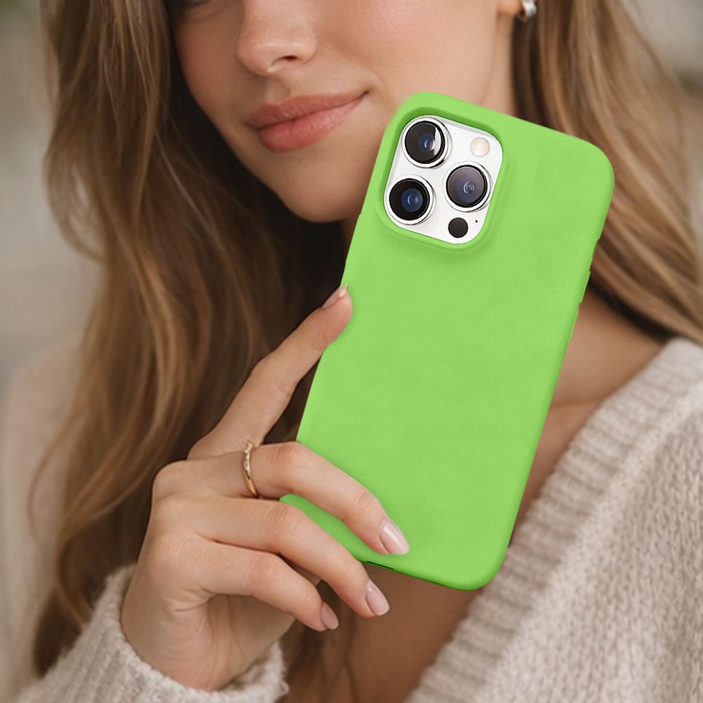 iPhone 16 Pro Silicone Case With MagSafe