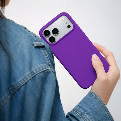 iPhone 17 Pro Max Silicone Case With MagSafe