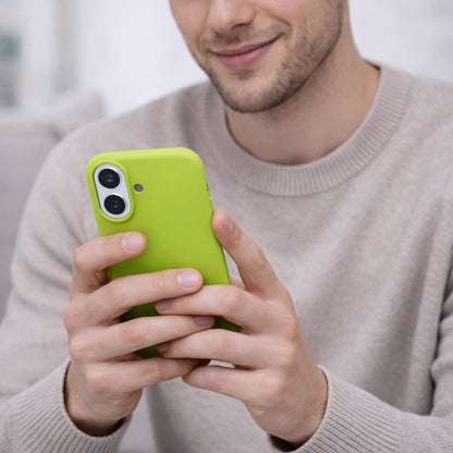 iPhone 17 Silicone Case With MagSafe