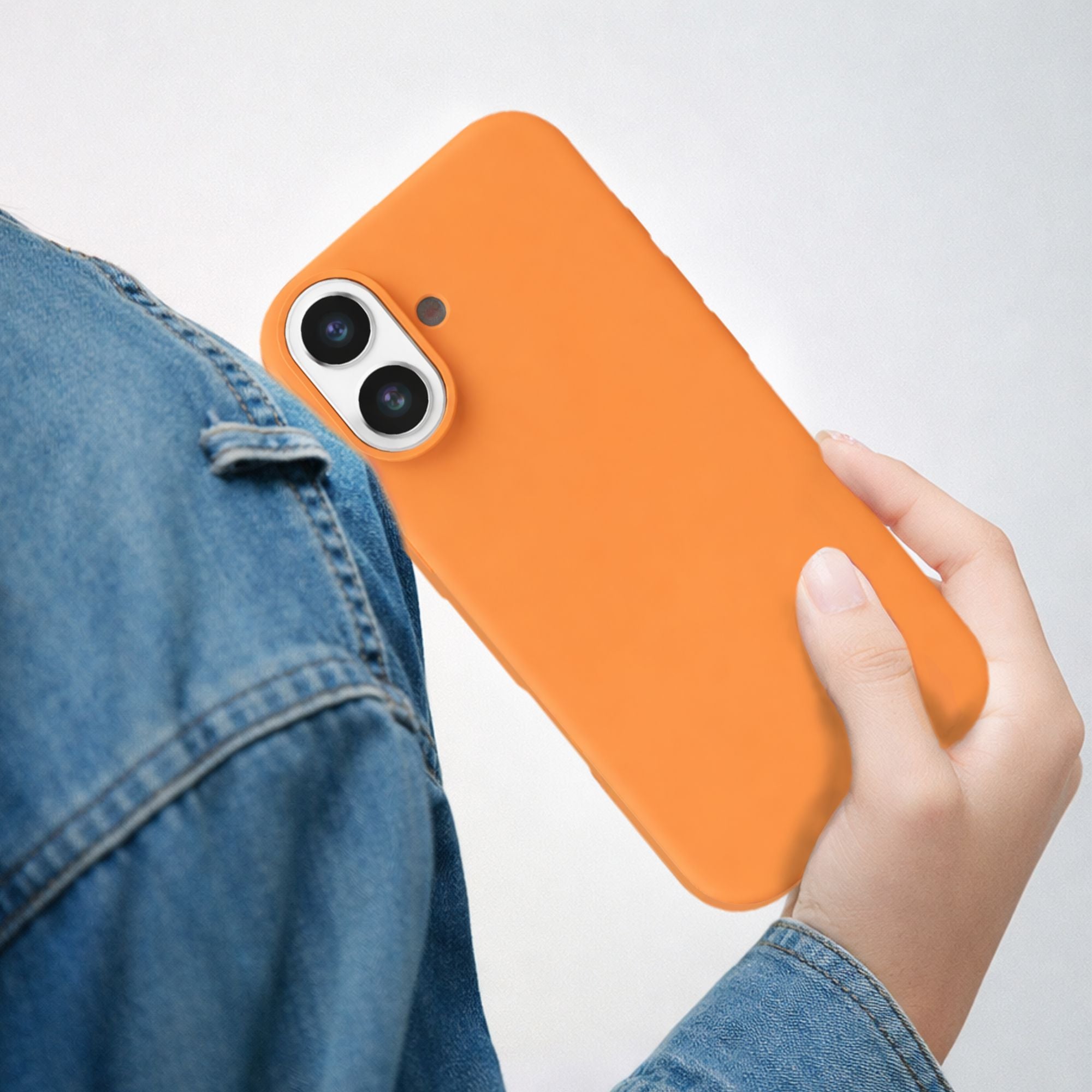 iPhone 17 Silicone Case With MagSafe