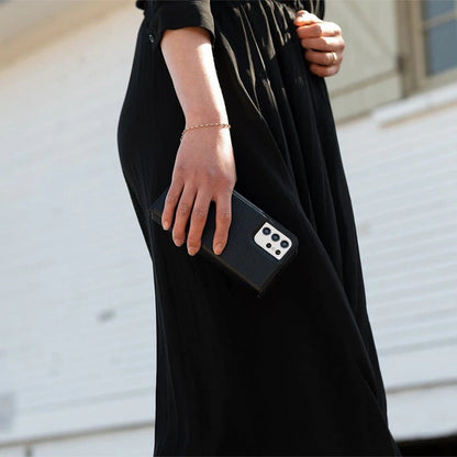 Samsung Galaxy S21 Plus Wallet Case - Sunset Blvd - Black - Lifestyle Image